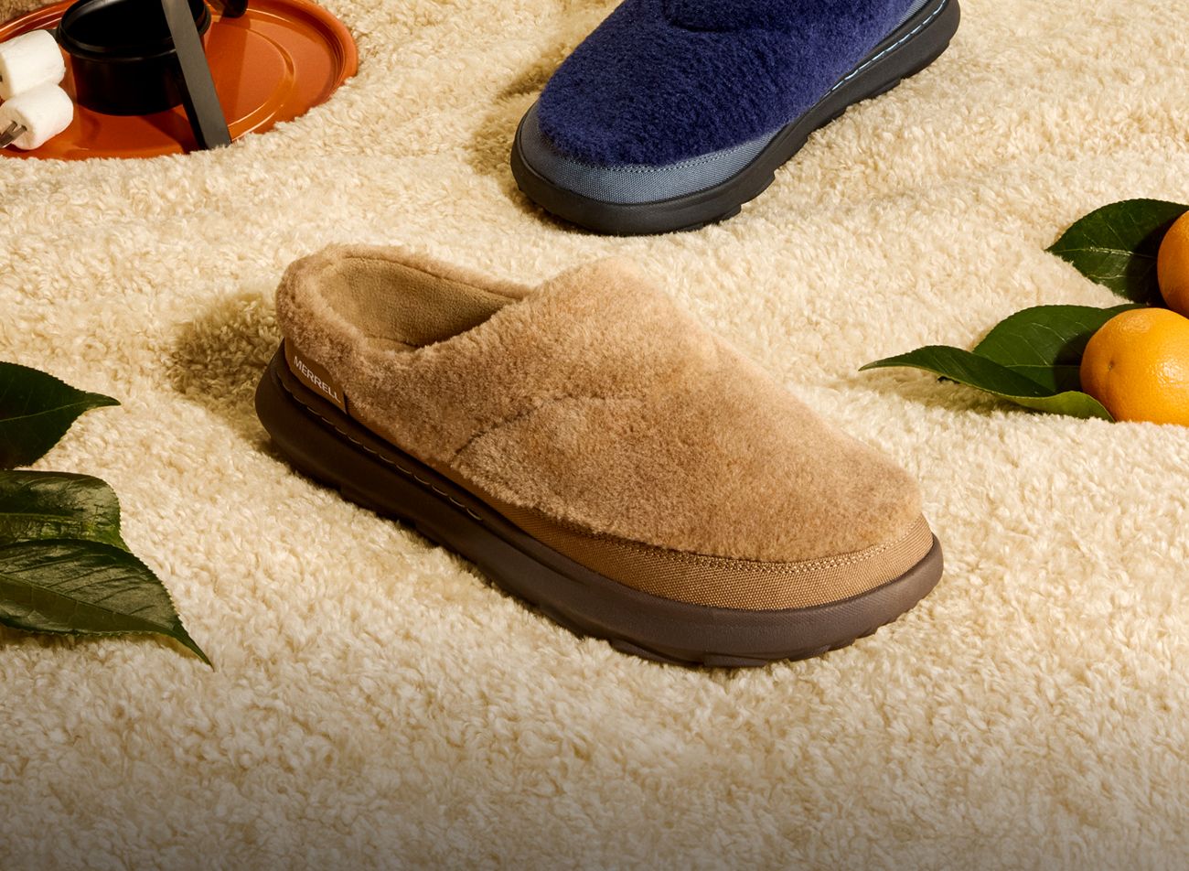 Personne en randonnée portant des bottes Merrell Everyday